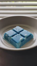 Load and play video in Gallery viewer, Lavender Blueberry Dumpling Wax Snap Bar - Blueberries, Lavender and Buttery Pastry Scented with Lavender Essential Oil
