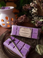Load image into Gallery viewer, Sweet Lilac and Gooseberries Wax Snap Bar - Lilac and Gooseberries Scented
