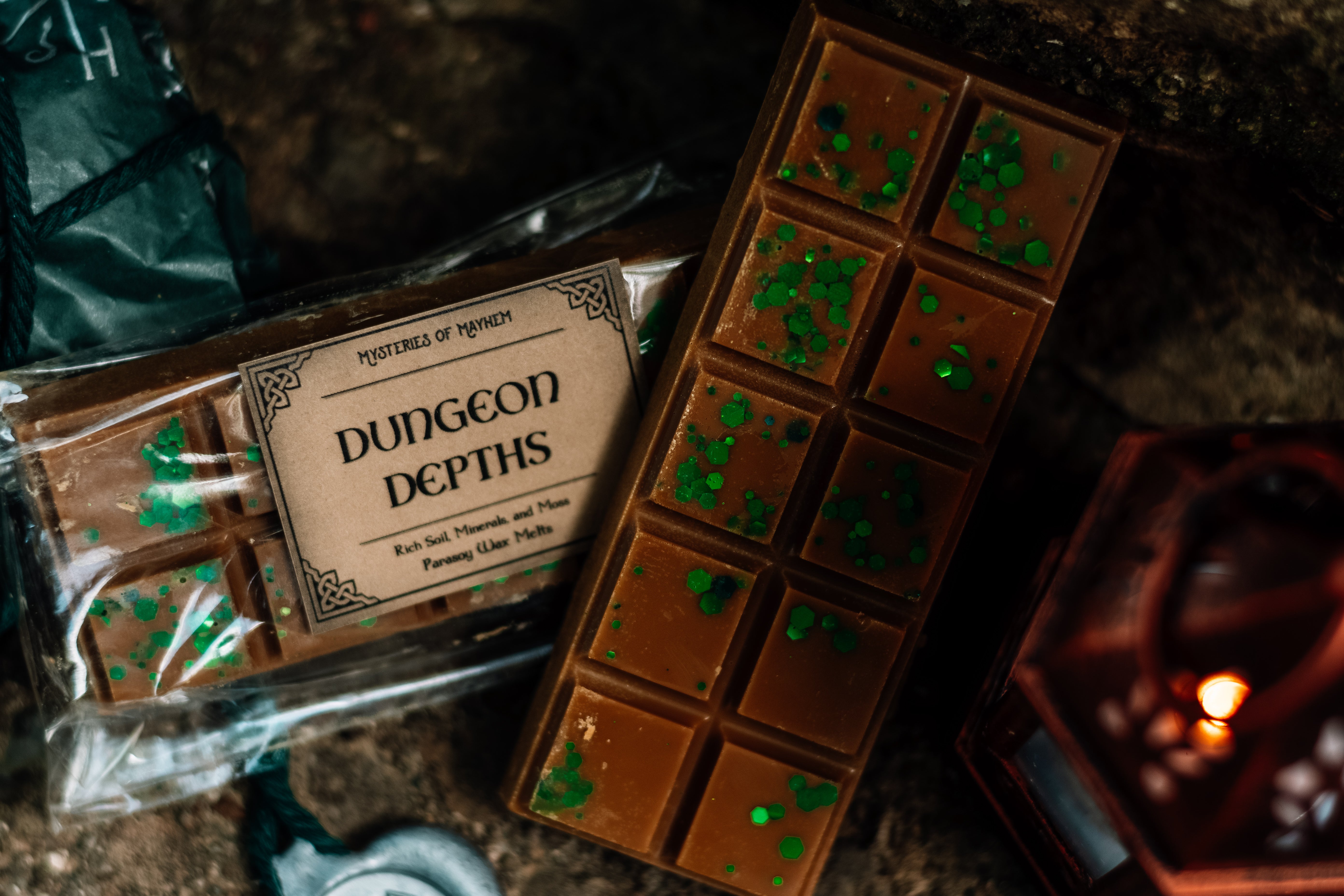 Dungeon Depths Wax Snap Bar - Rich Soil, Minerals, and Moss Scented