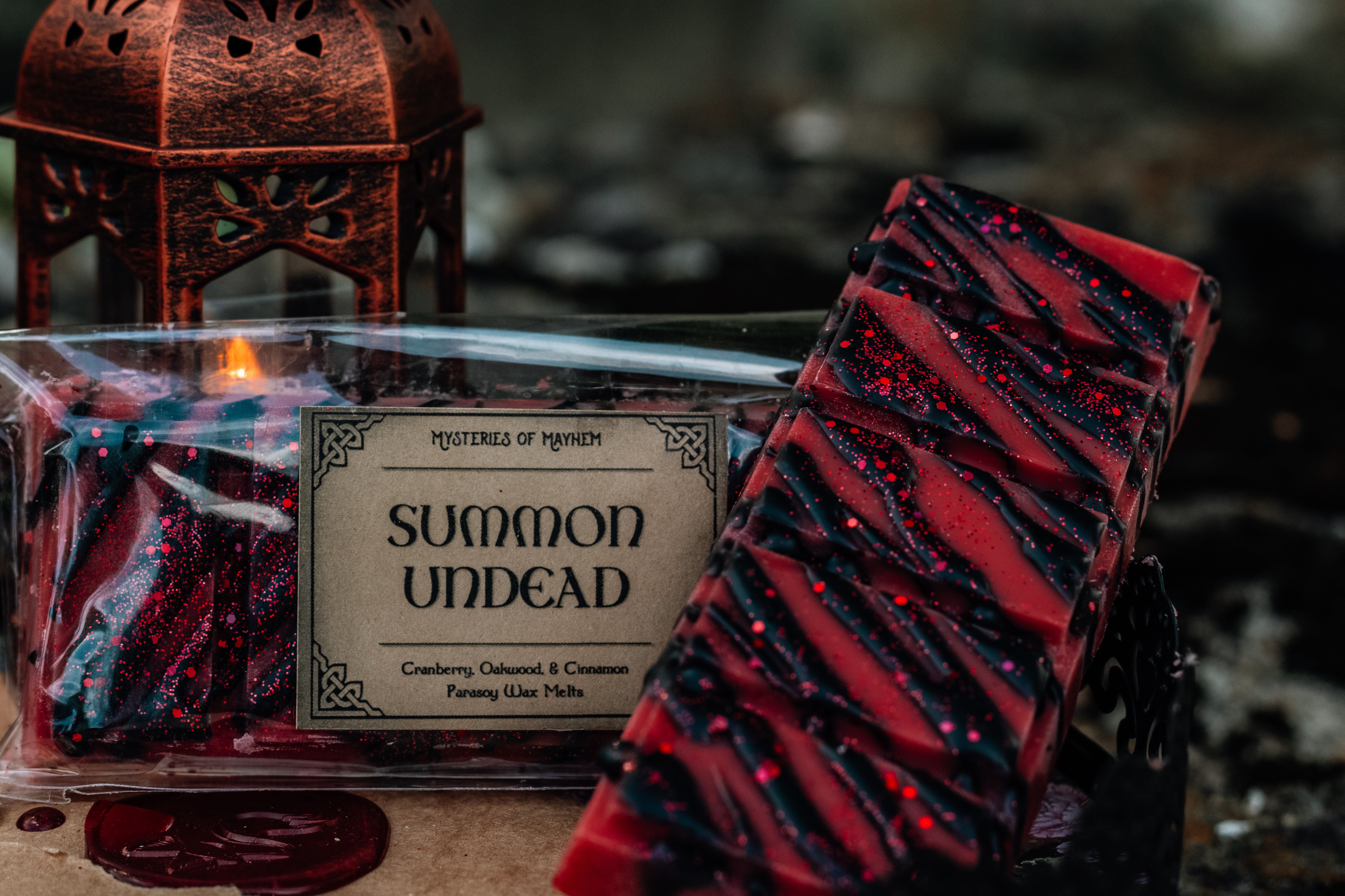 Summon Undead Wax Snap Bar - Cranberry, Oakwood, and Cinnamon