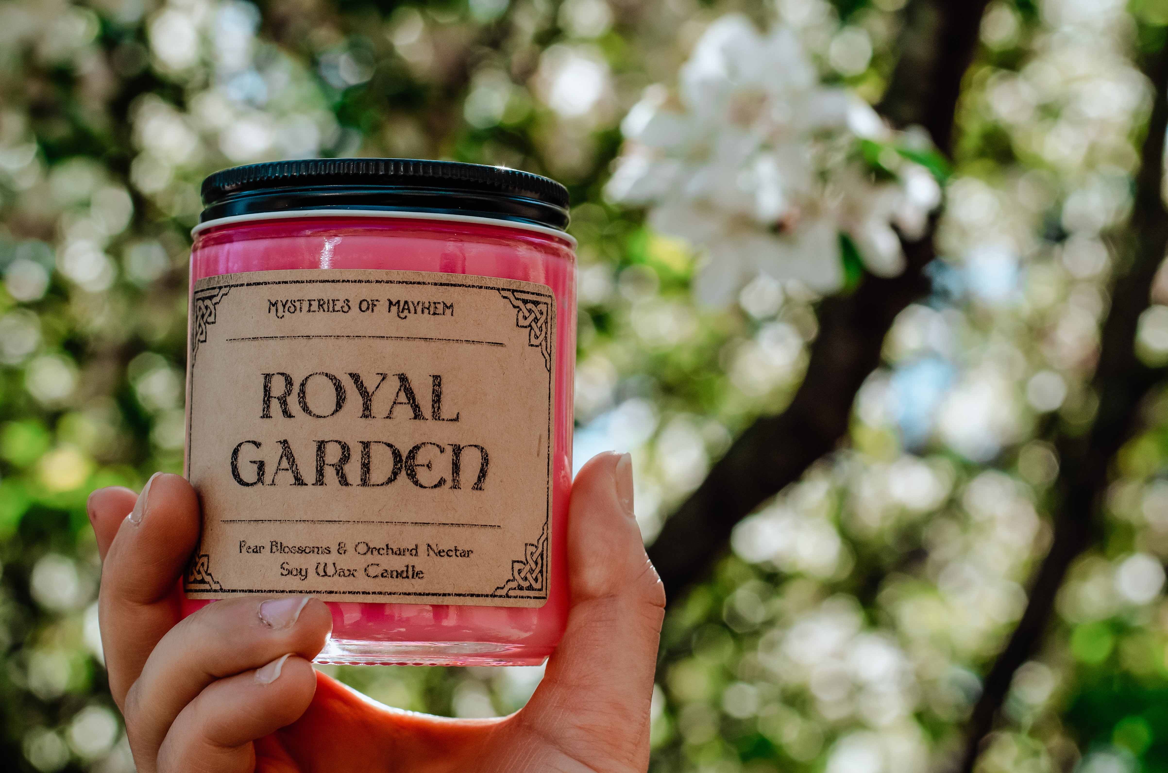 Royal Garden - Pear Blossoms and Orchard Nectar Scented