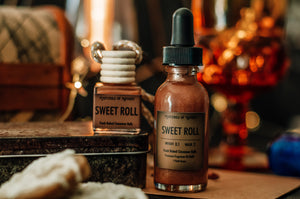 Bundle Sweet Roll Hanging Car Freshener and Refill Fragrance Oil - Fresh Baked Cinnamon Rolls Scented - Gift for Gamers